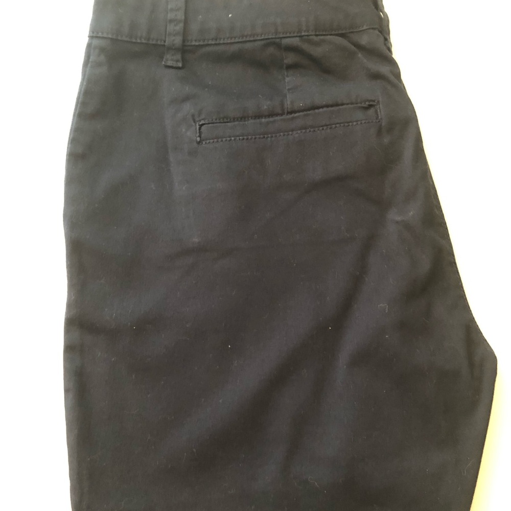 Gloria Vanderbilt Navy Blue shorts